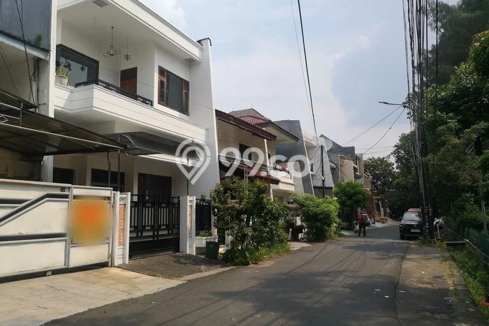 Disewakan Rumah Murah di Tanjung Duren Jakarta Barat Punya 4 KT Disewakan Rumah Murah di Tanjung Duren Jakarta Barat Punya 4 KT