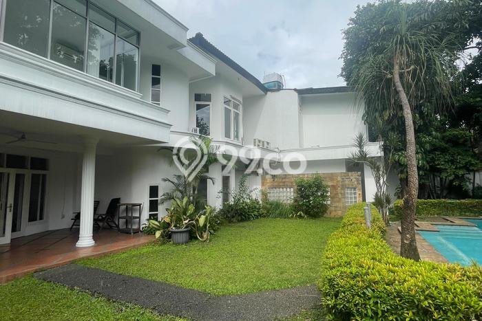 Dijual Rumah Premium dengan Fasilitas Sekitar Komplit di Cilandak, Jakarta Selatan Dijual Rumah Premium dengan Fasilitas Sekitar Komplit di Cilandak, Jakarta Selatan