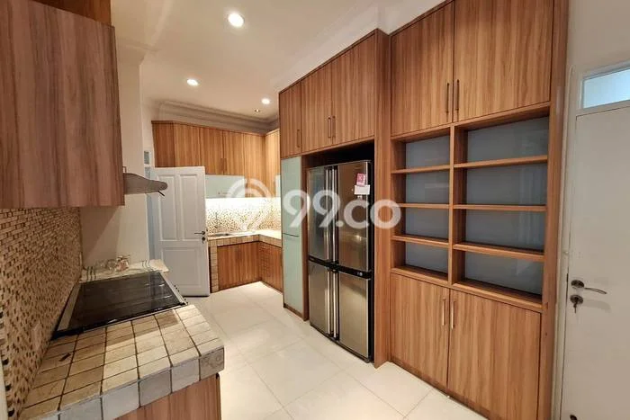 Dijual Rumah Mewah Megah Dengan View Eksklusif di Pondok Indah, Jakarta Selatan Dijual Rumah Mewah Megah Dengan View Eksklusif di Pondok Indah, Jakarta Selatan