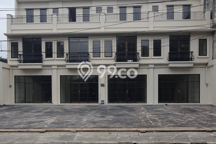 Ruko Dijual di Jakarta Selatan LT 148m2 & LB 225m2 Lokasi Terbaik! Ruko Dijual di Jakarta Selatan LT 148m2 & LB 225m2 Lokasi Terbaik!