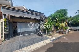 Dijual Rumah Premium dengan Fasilitas Sekitar Komplit di Cinere, Depok Dijual Rumah Premium dengan Fasilitas Sekitar Komplit di Cinere, Depok