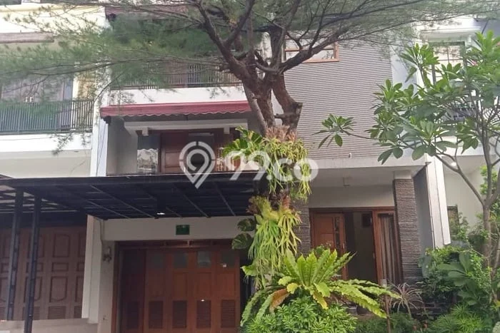 Dijual Rumah Mewah Elegan Dengan View Eksklusif di Lebak Bulus, Jakarta Selatan Dijual Rumah Mewah Elegan Dengan View Eksklusif di Lebak Bulus, Jakarta Selatan