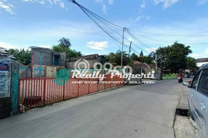 Lahan untuk Dijual di Ciracas Jakarta Timur Luas 188m2 Lahan untuk Dijual di Ciracas Jakarta Timur Luas 188m2