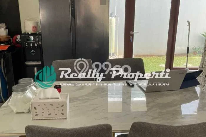 Rumah Mewah LB 139m2 Siap Huni Desain Elegan di Jatiwarna, Bekasi Rumah Mewah LB 139m2 Siap Huni Desain Elegan di Jatiwarna, Bekasi