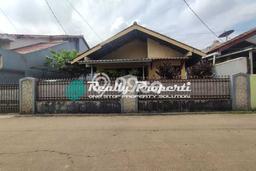 Rumah 5 Kamar Tidur Lokasi Premium di Kawasan Elite Jatibening, Bekasi Rumah 5 Kamar Tidur Lokasi Premium di Kawasan Elite Jatibening, Bekasi