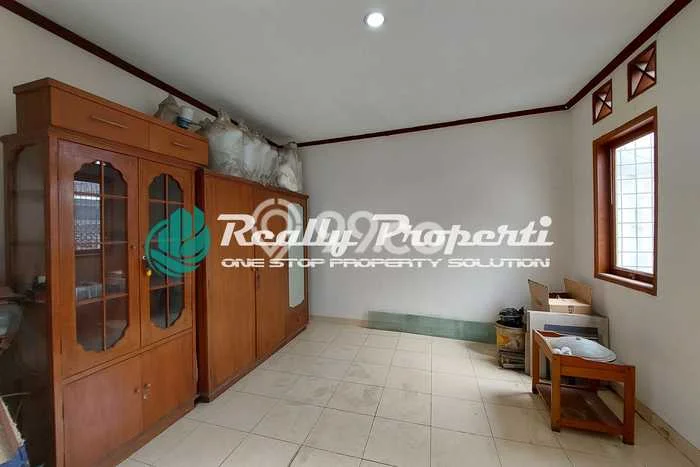 Rumah Elit LB 350m2 Siap Huni Desain Elegan di Jatiwarna, Bekasi Rumah Elit LB 350m2 Siap Huni Desain Elegan di Jatiwarna, Bekasi