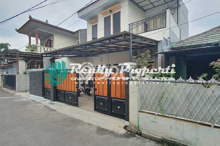 Jual Rumah Eksklusif 4 KT di Lubang Buaya, Jakarta Timur Jual Rumah Eksklusif 4 KT di Lubang Buaya, Jakarta Timur