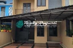 HUNIAN IMPIAN! Rumah di Cilangkap, 3 KM, Free Banjir, LT 112m² LB 120m² HUNIAN IMPIAN! Rumah di Cilangkap, 3 KM, Free Banjir, LT 112m² LB 120m²