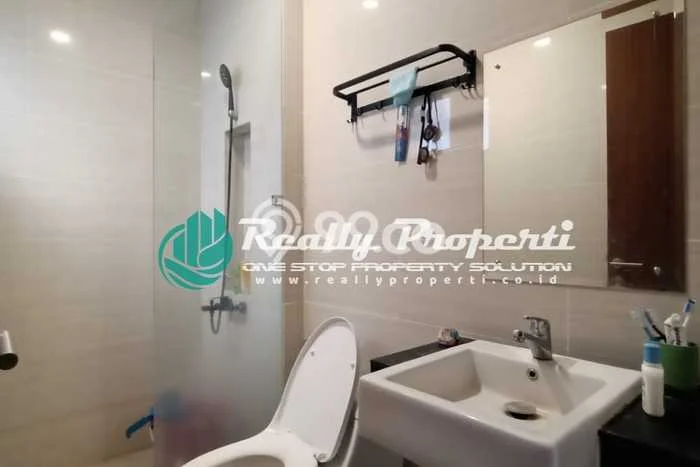 Rumah Mewah LB 150m2 Siap Huni Desain Elegan di Jatiwarna, Bekasi Rumah Mewah LB 150m2 Siap Huni Desain Elegan di Jatiwarna, Bekasi