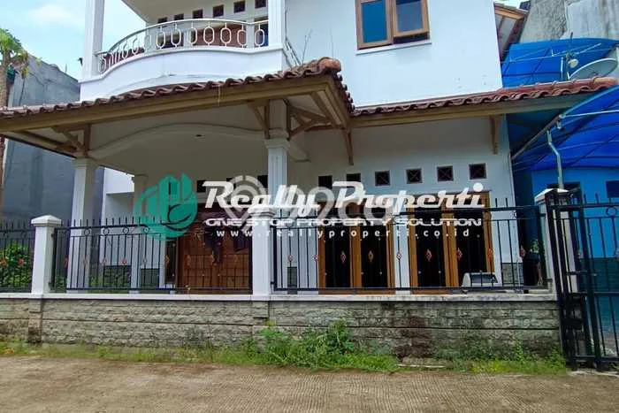 Disewakan Rumah Harga Terjangkau di Jatibening Bekasi dengan 4 KT Disewakan Rumah Harga Terjangkau di Jatibening Bekasi dengan 4 KT