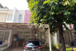 Jarang Ada! Rumah Sewa 4 Kamar Nyaman Siap Huni Green Lake City Jarang Ada! Rumah Sewa 4 Kamar Nyaman Siap Huni Green Lake City