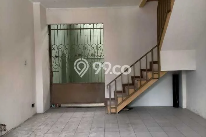Disewakan Ruko di Kawasan Ramai Poris Luas 90m2 Disewakan Ruko di Kawasan Ramai Poris Luas 90m2