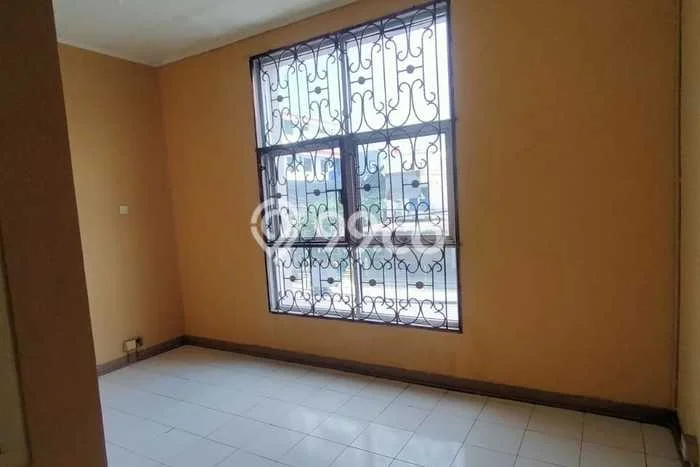 Disewakan Ruko di Kawasan Ramai Poris Luas 90m2 Disewakan Ruko di Kawasan Ramai Poris Luas 90m2