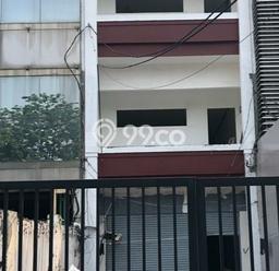 Unit Ruko Disewakan di Pangeran Jayakarta di Area Ramai & Strategis Unit Ruko Disewakan di Pangeran Jayakarta di Area Ramai & Strategis