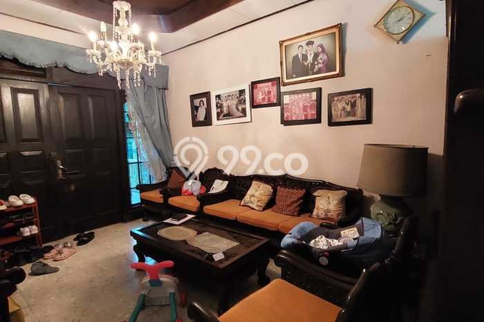 Rumah Elit Modern Tanpa Renovasi di Sayap Dago Bandung Rumah Elit Modern Tanpa Renovasi di Sayap Dago Bandung