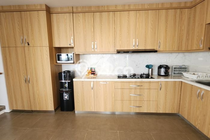 Vila di Coblong, Area 395m2m², Lokasi Premium Vila di Coblong, Area 395m2m², Lokasi Premium
