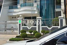 Rumah Luxury Modern Tanpa Renovasi di Pluit Jakarta Utara Rumah Luxury Modern Tanpa Renovasi di Pluit Jakarta Utara