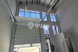 AREA TERSIBUK! Gudang Kawasan , Luas 150m2m², Nilai Tinggi AREA TERSIBUK! Gudang Kawasan , Luas 150m2m², Nilai Tinggi