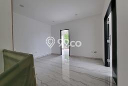 For Sale! Luxury House LT 337m2 Desain Elegan di Alam Sutera For Sale! Luxury House LT 337m2 Desain Elegan di Alam Sutera