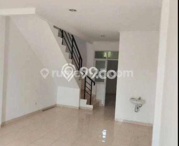 Ruko Strategis di Serpong, Luas 80m², Lokasi Bisnis, Ramai Ruko Strategis di Serpong, Luas 80m², Lokasi Bisnis, Ramai