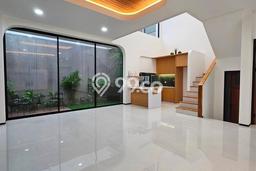 Rumah 4 KT 5 KM Luas Tanah 240m², Luas Bangunan 320m² di BSD Puspita Loka, Tangerang Rumah 4 KT 5 KM Luas Tanah 240m², Luas Bangunan 320m² di BSD Puspita Loka, Tangerang