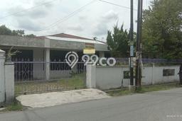 Rumah Eksklusif Siap Huni LT 730m2 di Medan Amplas, Medan Rumah Eksklusif Siap Huni LT 730m2 di Medan Amplas, Medan