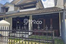 Rumah Kontrakan Bandung LT 216m2 LB 225m2 Kawasan Surya Sumantri Rumah Kontrakan Bandung LT 216m2 LB 225m2 Kawasan Surya Sumantri