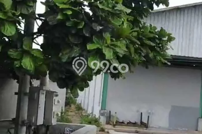 Area Ramai! Gudang Dijual di Cicalengka untuk Bisnis Luas Bangunan 3500m2 Area Ramai! Gudang Dijual di Cicalengka untuk Bisnis Luas Bangunan 3500m2
