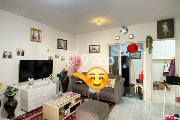 Jual Rumah Strategis Bagus Punya 3 KT di Setu Tangerang Selatan SHM Jual Rumah Strategis Bagus Punya 3 KT di Setu Tangerang Selatan SHM