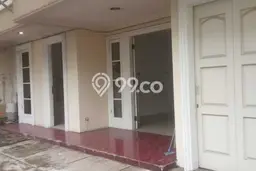 Rumah Eksklusif Dijual di Jakarta Barat Fasilitas Lengkap Rumah Eksklusif Dijual di Jakarta Barat Fasilitas Lengkap