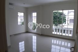 Jarang Ada! Rumah Kontrakan 4 Kamar Bagus Siap Huni Green Lake City Jarang Ada! Rumah Kontrakan 4 Kamar Bagus Siap Huni Green Lake City