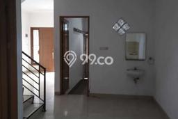 Disewakan! Rumah 5 Kamar Tidur &
3 Kamar Mandi di Tomang, Jakarta Barat Disewakan! Rumah 5 Kamar Tidur &
3 Kamar Mandi di Tomang, Jakarta Barat