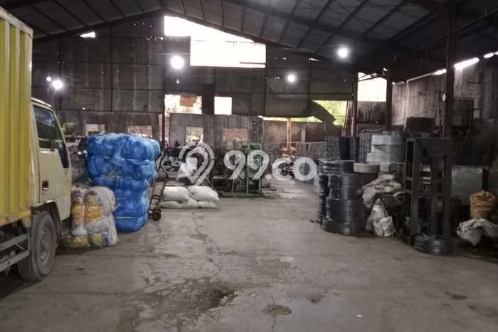 Unit Gudang Dijual di Pakuhaji Tangerang Luas Bangunan 4000m2 Unit Gudang Dijual di Pakuhaji Tangerang Luas Bangunan 4000m2