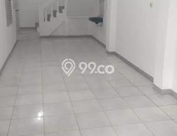 Rumah Bagus Siap Huni Di Ciledug Luas 180m2 Lokasi Strategis Rumah Bagus Siap Huni Di Ciledug Luas 180m2 Lokasi Strategis
