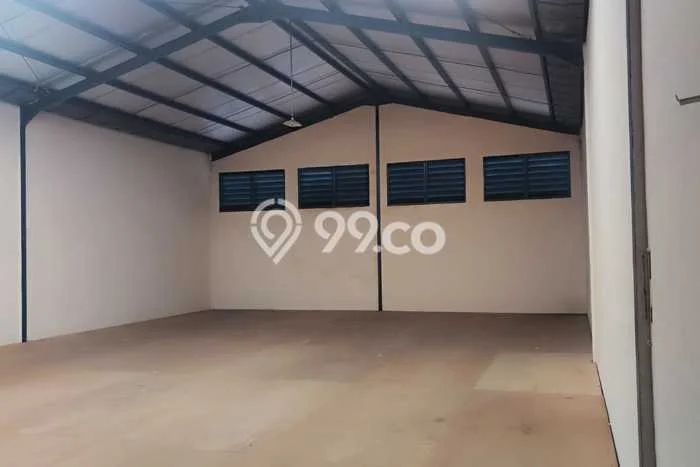FOR RENT! Gudang di Daan Mogot Cocok untuk Bisnis 230m2 FOR RENT! Gudang di Daan Mogot Cocok untuk Bisnis 230m2