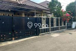 Rumah Mewah Dijual LT 225m2 di Duren Sawit, Jakarta Timur Rumah Mewah Dijual LT 225m2 di Duren Sawit, Jakarta Timur