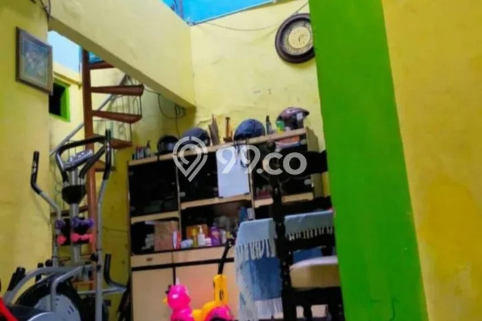 Dijual Hunian Rumah Nyaman 4 Kamar di Klender, Jakarta Timur Dijual Hunian Rumah Nyaman 4 Kamar di Klender, Jakarta Timur