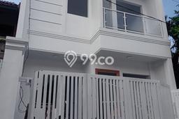 Dijual Rumah Modern 4 KT di Pondok Kelapa, Jakarta Timur Dijual Rumah Modern 4 KT di Pondok Kelapa, Jakarta Timur