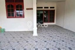 Disewakan! Rumah 3 Kamar Tidur &
2 Kamar Mandi di Pondok Kelapa, Jakarta Timur Disewakan! Rumah 3 Kamar Tidur &
2 Kamar Mandi di Pondok Kelapa, Jakarta Timur