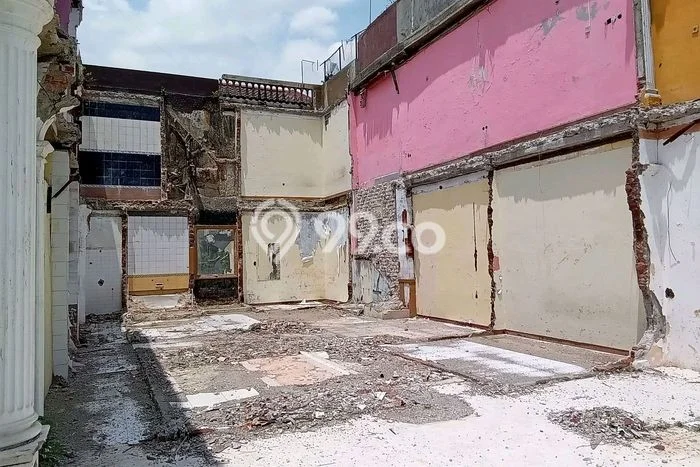 Tanah Dijual Lokasi Strategis di Jakarta Timur dengan Luas 148m2 Tanah Dijual Lokasi Strategis di Jakarta Timur dengan Luas 148m2