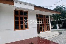 Disewakan Segera Rumah Kondisi Baik di Area Duren Sawit, Jakarta Timur Disewakan Segera Rumah Kondisi Baik di Area Duren Sawit, Jakarta Timur