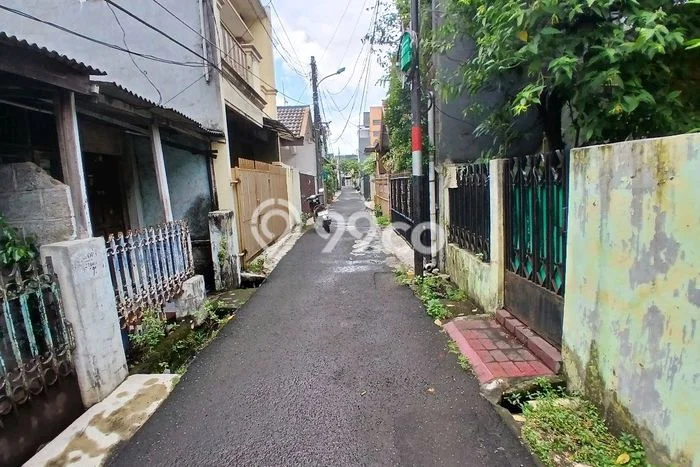 Hunian Nyaman Asri 3 KT Siap Huni di Pondok Kelapa Jakarta Timur Hunian Nyaman Asri 3 KT Siap Huni di Pondok Kelapa Jakarta Timur