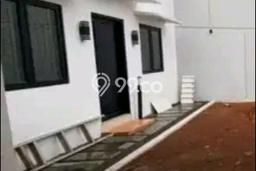 Rumah sewa siap huni 4 Kamar Tidur di Pondok Kelapa, Jakarta Timur Rumah sewa siap huni 4 Kamar Tidur di Pondok Kelapa, Jakarta Timur