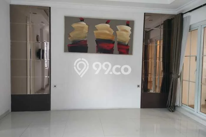 Siap Huni Rumah Mewah 3 Kamar di Menteng Dekat ke Mana Pun Siap Huni Rumah Mewah 3 Kamar di Menteng Dekat ke Mana Pun