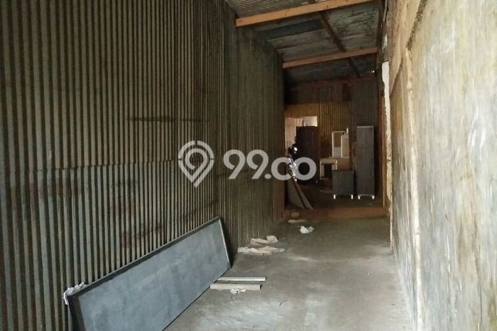 Unit Pabrik Dijual di Jakarta Barat LT 886m2 & LB 554m2 Unit Pabrik Dijual di Jakarta Barat LT 886m2 & LB 554m2