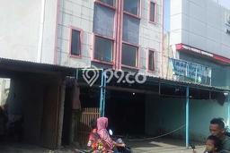 Unit Ruko disewakan di Tangerang Tangerang dengan LT 350m2 / LB 1050m2 Unit Ruko disewakan di Tangerang Tangerang dengan LT 350m2 / LB 1050m2