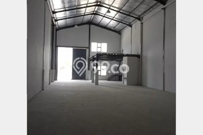 Gudang Dijual di Tangerang LT 320m2 & LB 200m2 Lokasi Terbaik! Gudang Dijual di Tangerang LT 320m2 & LB 200m2 Lokasi Terbaik!