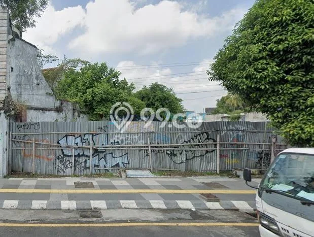 Tanah Dijual Lokasi Kaliwates, Jember dengan Luas Tanah 2790m2 dan Status - Tanah Dijual Lokasi Kaliwates, Jember dengan Luas Tanah 2790m2 dan Status -