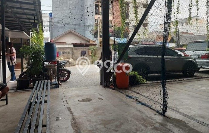 Komersial Dijual di Kebayoran Lama LT 1956m2, LB 1000m2 untuk Investasi Komersial Dijual di Kebayoran Lama LT 1956m2, LB 1000m2 untuk Investasi