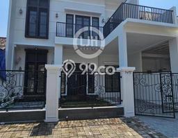 Rumah Elit Modern Tanpa Renovasi di BSD City Tangerang Rumah Elit Modern Tanpa Renovasi di BSD City Tangerang